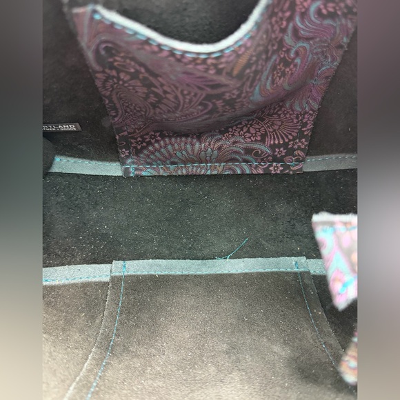 Portland Leather Lola Crossbody Tote - Picture 6 of 6